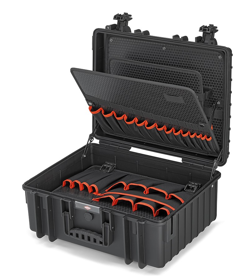 KNIPEX представляет инструментальные чемоданы Robust34 и Robust45 с фирменным оснащением для профессиональных электриков
