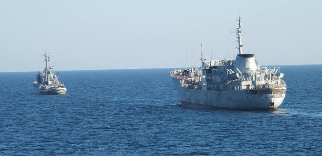 Украинские военные корабли идут в Азовское море через Керченский пролив — СМИ